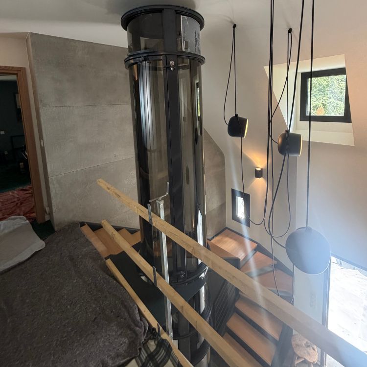 Ascenseur à air pour particulier